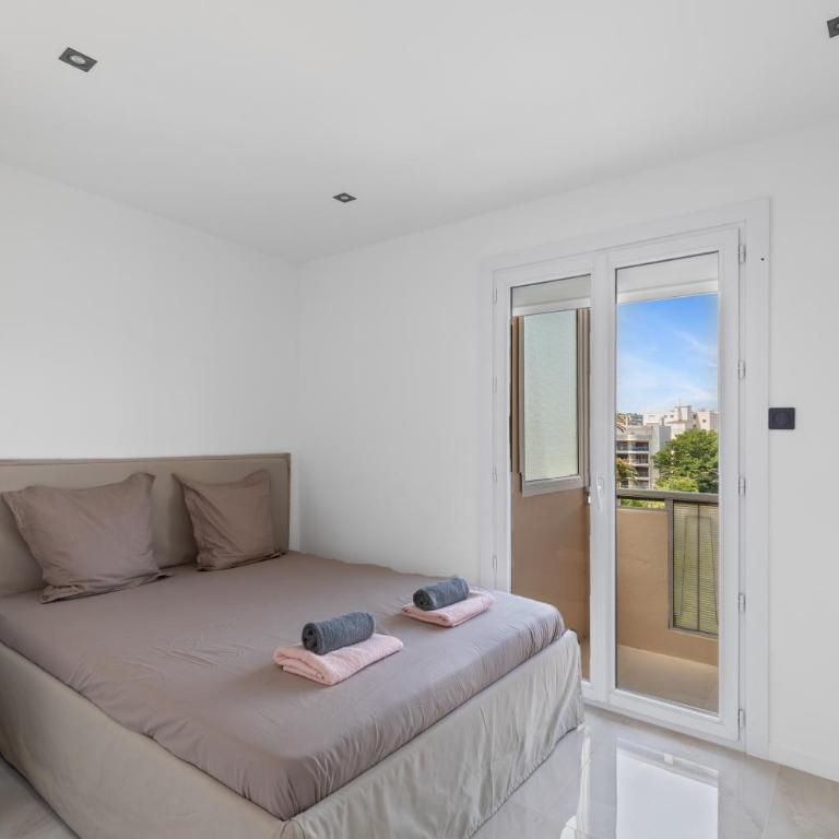 Les étoiles centre Juan Les Pins 6 couchages - Apartment mit 2 Schlafzimmern - 10
