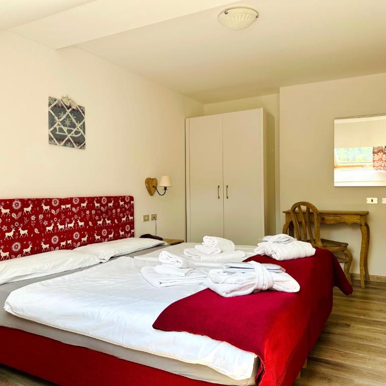 Alpen Family Hotel Someda - Camera Matrimoniale Standard - 4