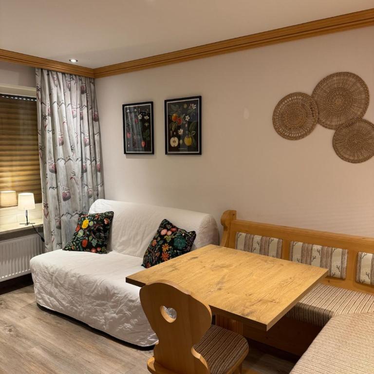 Gemütliche Wohnung mit Bergblick und Terrasse - Apartment mit 1 Schlafzimmer - 3