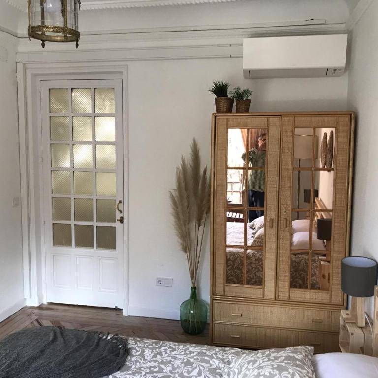 PRECIOSO APARTAMENTO en el EL CENTRO DE MADRID - One-Bedroom Apartment - 8