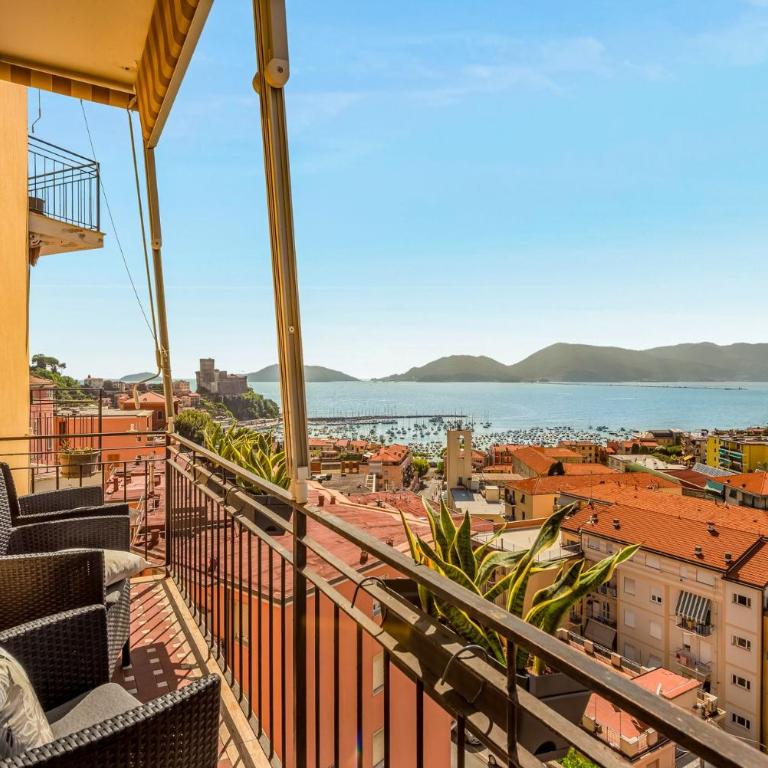 Lerici sea view private parking best position - Appartamento con 2 Camere da Letto e Vista Mare - 10