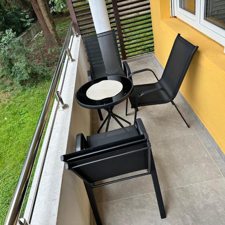 Air Urban Ilidza Sarajevo Free Parking and Near Airport - Apartman sa 2 Spavaće Sobe - 85