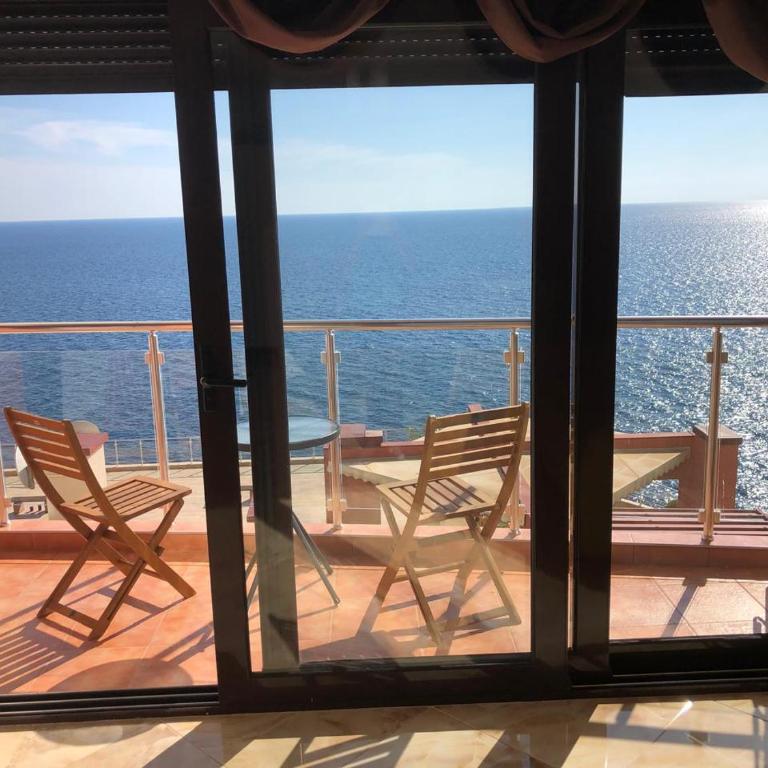 Seaview apartment - One-Bedroom Apartment - 1