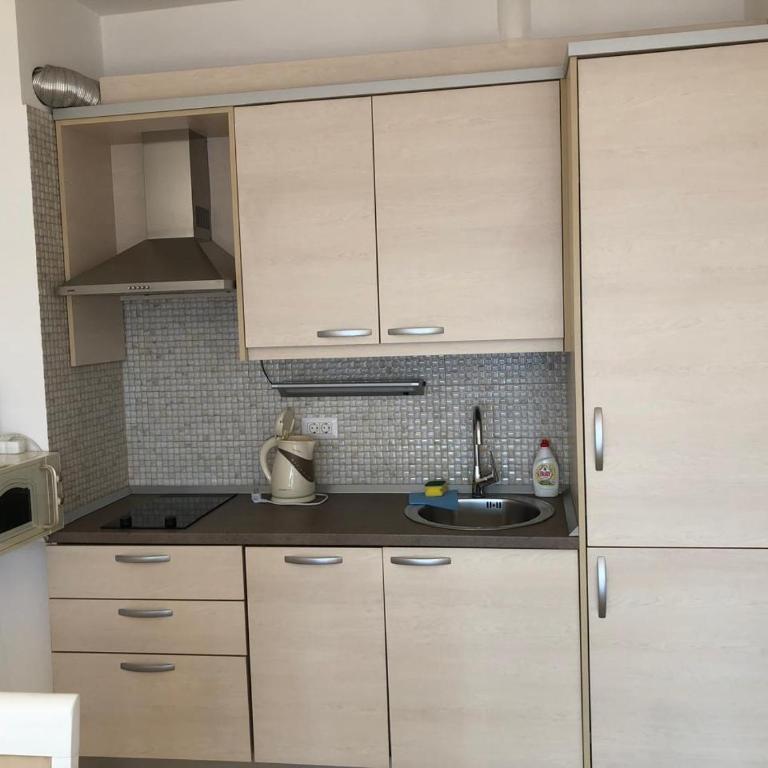 Seaview apartment - One-Bedroom Apartment - 2