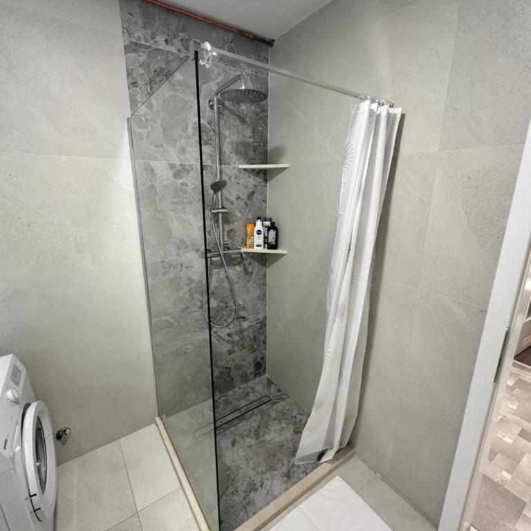 Air Urban Ilidza Sarajevo Free Parking and Near Airport - Apartman sa 2 Spavaće Sobe - 60