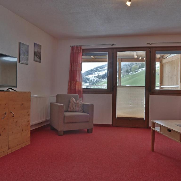Haus Hildegard - Apartment mit Blick auf die Berge - 9