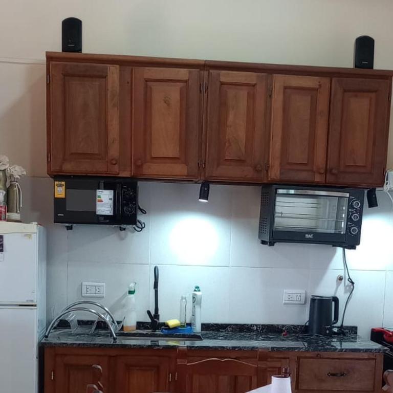 "La Armonía" alquiler por día - Casa de 2 dormitorios - 4