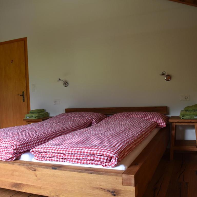 B&B Hängebrigga - Standard Doppelzimmer mit Gemeinschaftsbad - 3