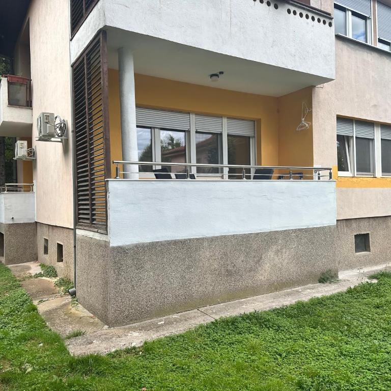Air Urban Ilidza Sarajevo Free Parking and Near Airport - Apartman sa 2 Spavaće Sobe - 94