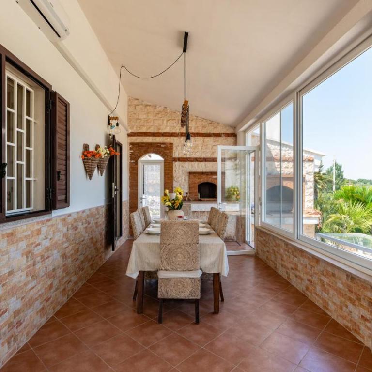 Villa Rita Ostuni with pool by Rentbeat - Villa con 3 Camere da Letto - 44