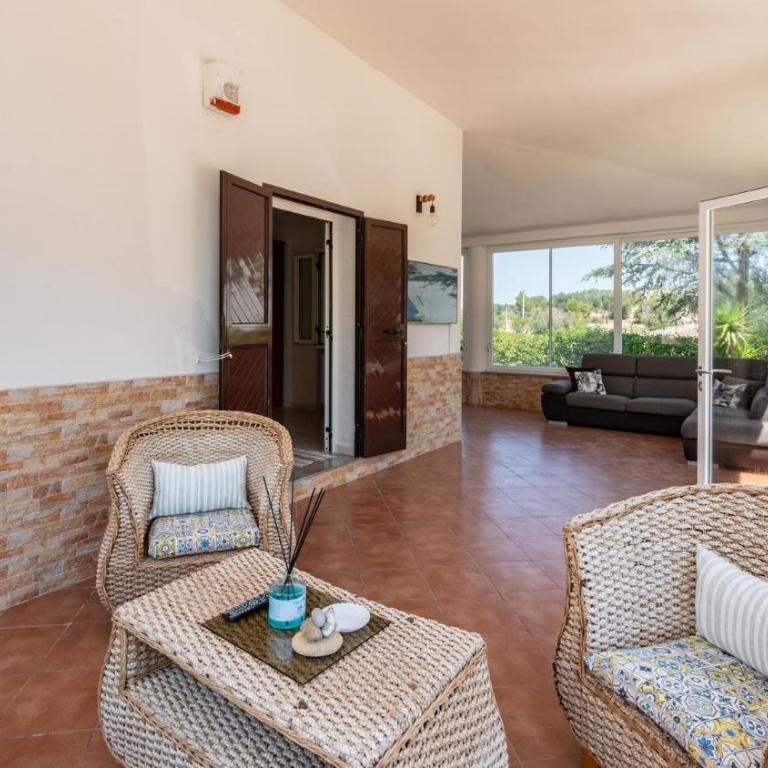 Villa Rita Ostuni with pool by Rentbeat - Villa con 3 Camere da Letto - 46