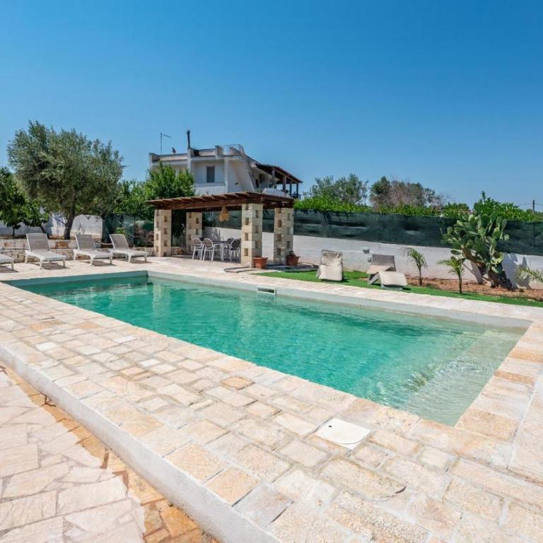 Villa Rita Ostuni with pool by Rentbeat - Villa con 3 Camere da Letto - 51