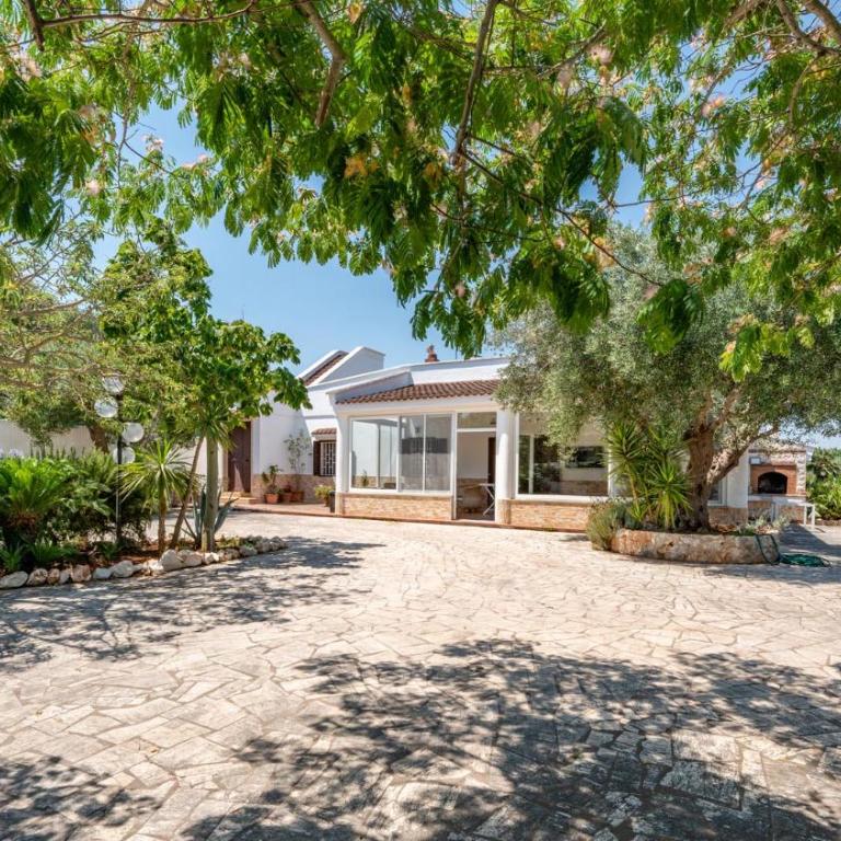 Villa Rita Ostuni with pool by Rentbeat - Villa con 3 Camere da Letto - 67