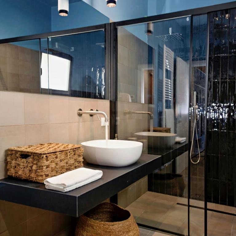 ACQUA PETRA Pool Villa & Suites - Junior Suite Deluxe - 11