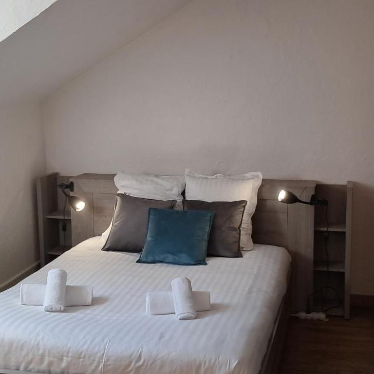 Le petit loft - Proche Halles - Appartement 1 Chambre - 10