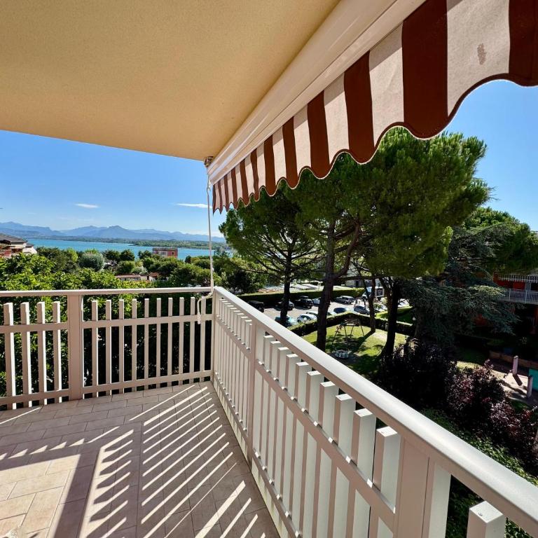 Panorama Apartment Peschiera - Appartamento con 2 Camere da Letto e Vista Lago - 24