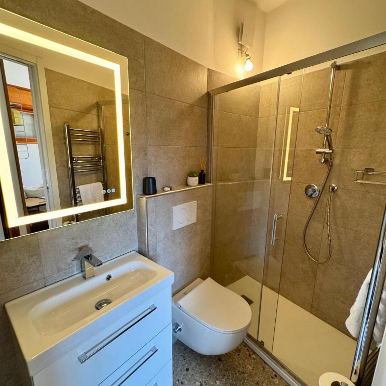 Panorama Apartment Peschiera - Appartamento con 2 Camere da Letto e Vista Lago - 19