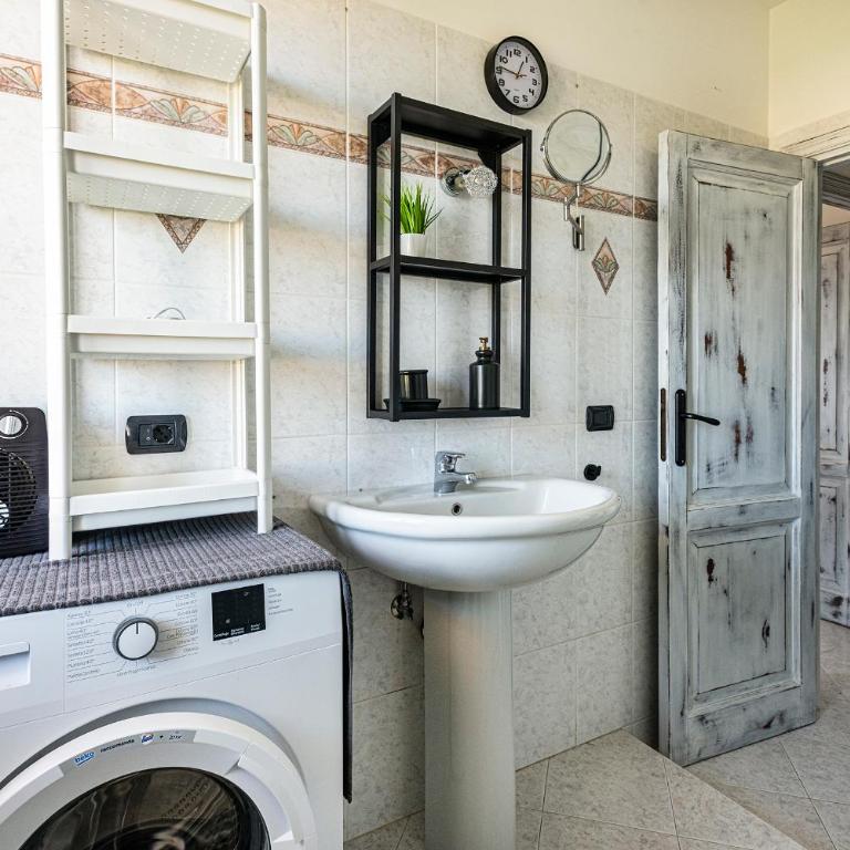 Angy's Cozy House - One-Bedroom Apartment - 12