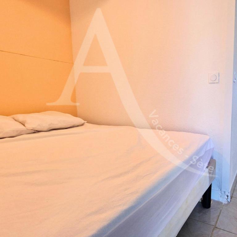 Studio cabine 4 personnes avec terrasse vue mer, climatisation et parking - Studio mit Meerblick - 2