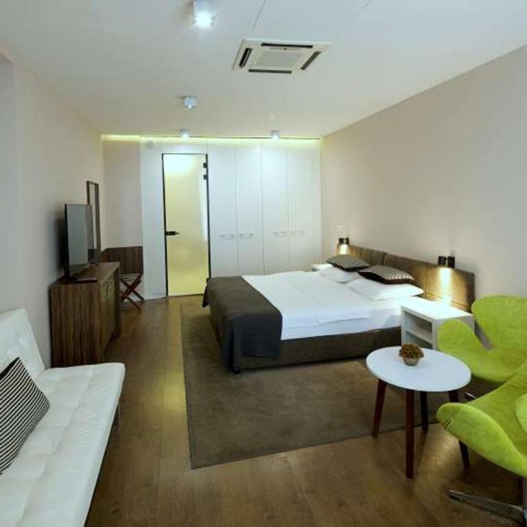 Adresa Suites - Dvokrevetna Soba sa Bračnim Krevetom i Kaučem na Razvlačenje - 5