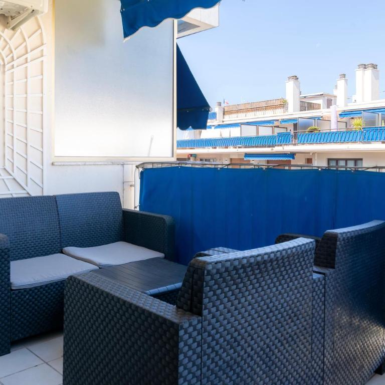 Proche plages Parking Terrasse 5-6 personnes - Appartement 2 Chambres - 8