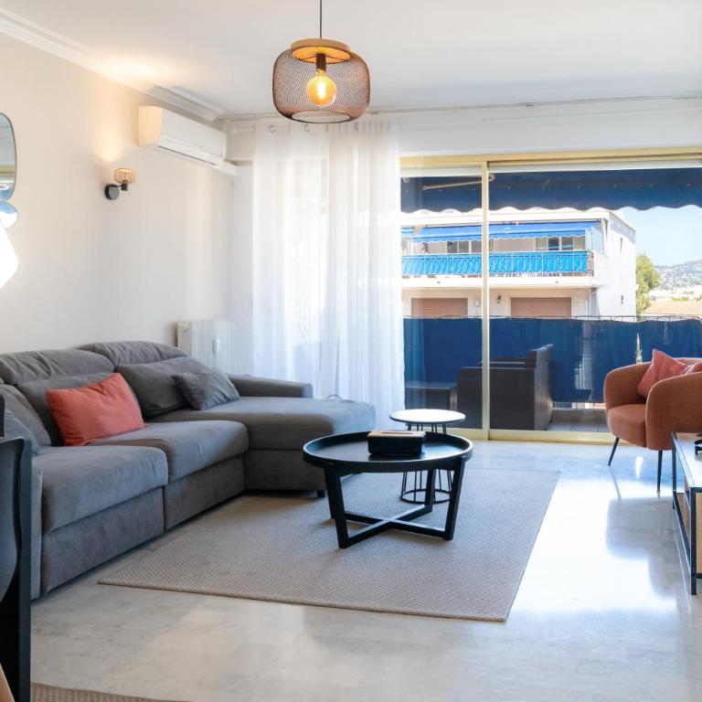 Proche plages Parking Terrasse 5-6 personnes - Appartement 2 Chambres - 1
