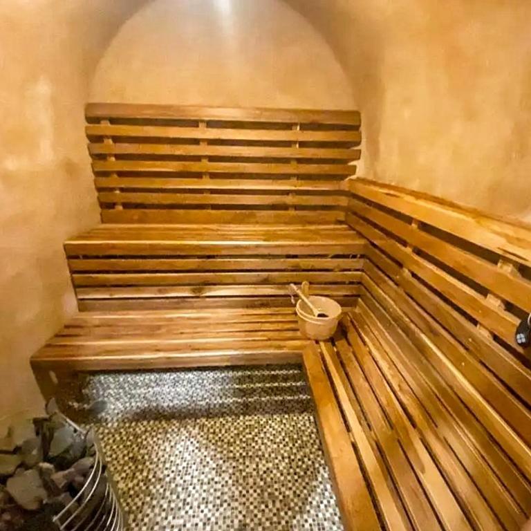 Miami Tower Premium Villa Mora - Three-Bedroom Apartment - 14