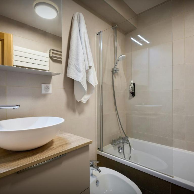 Cluzel Alpine Loft - OVO Network - Apartment - 16