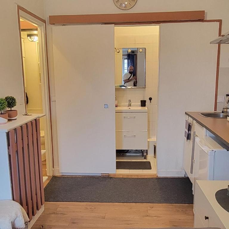 Appartement avec vue sur la tour eiffel - Appartamento con 1 Camera da Letto - 5