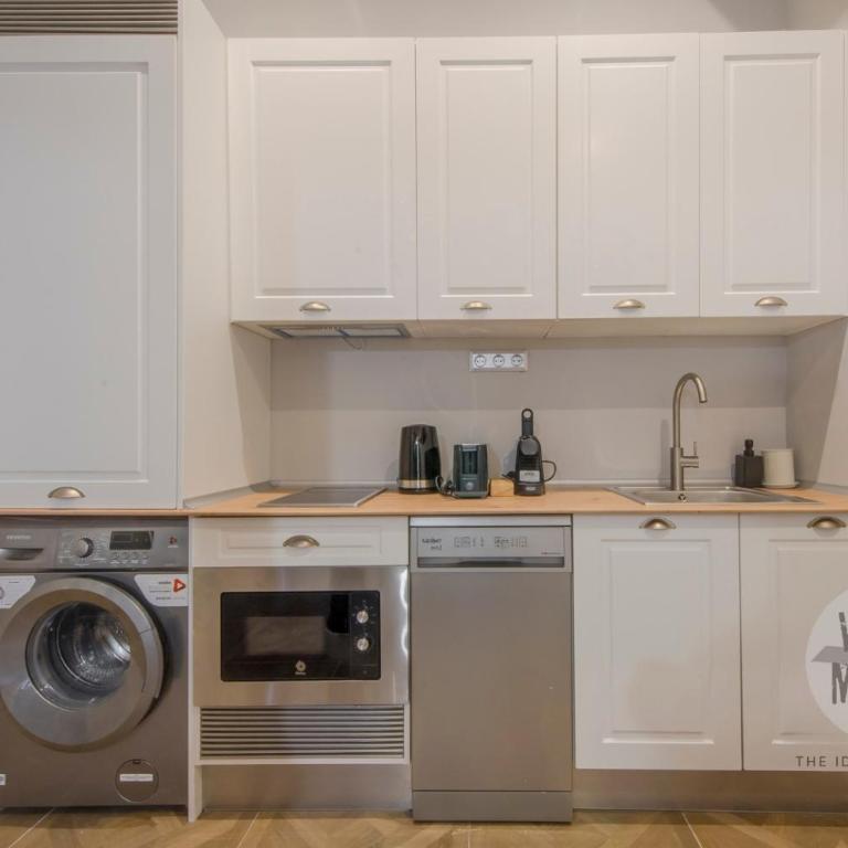 Vida Madrileña para 10, en Malasaña - E3 - Apartamento con 4 dormitorios - 2