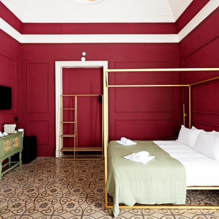 Gemma Luxury Apartments - King Room with Spa Bath - 3