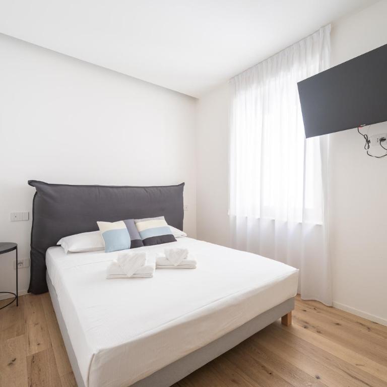 Enora Aapts by Sweett - Sirtori - Appartamento con 2 Camere da Letto e Vista Città - 1