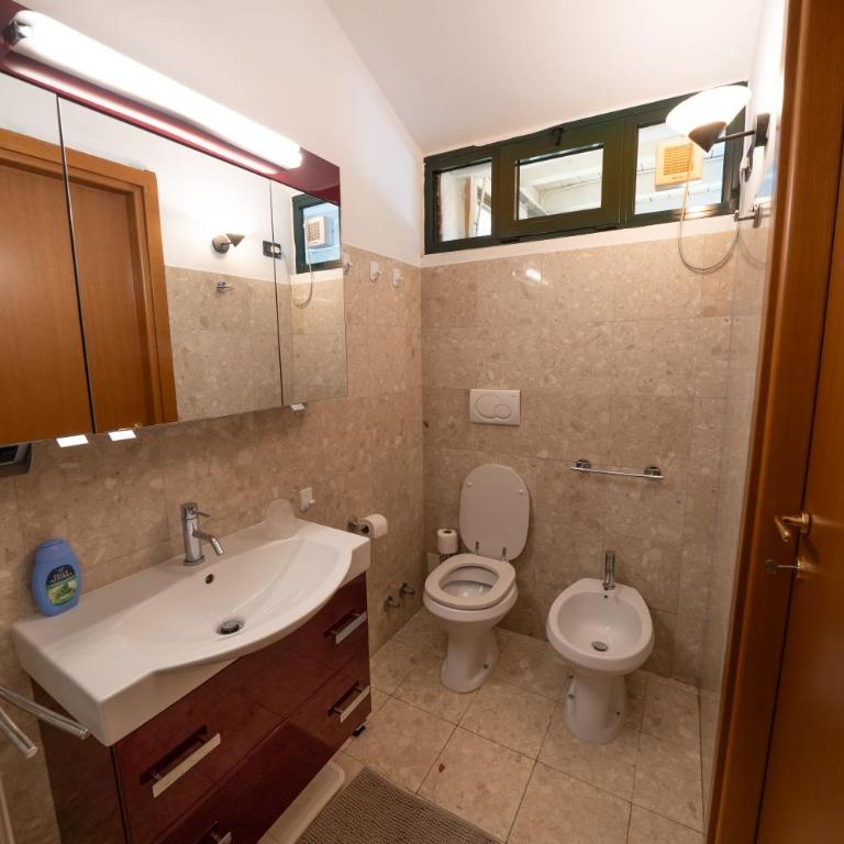 Exclusive Lake Garda Apartments with Pool and view - Appartement Deluxe - 18