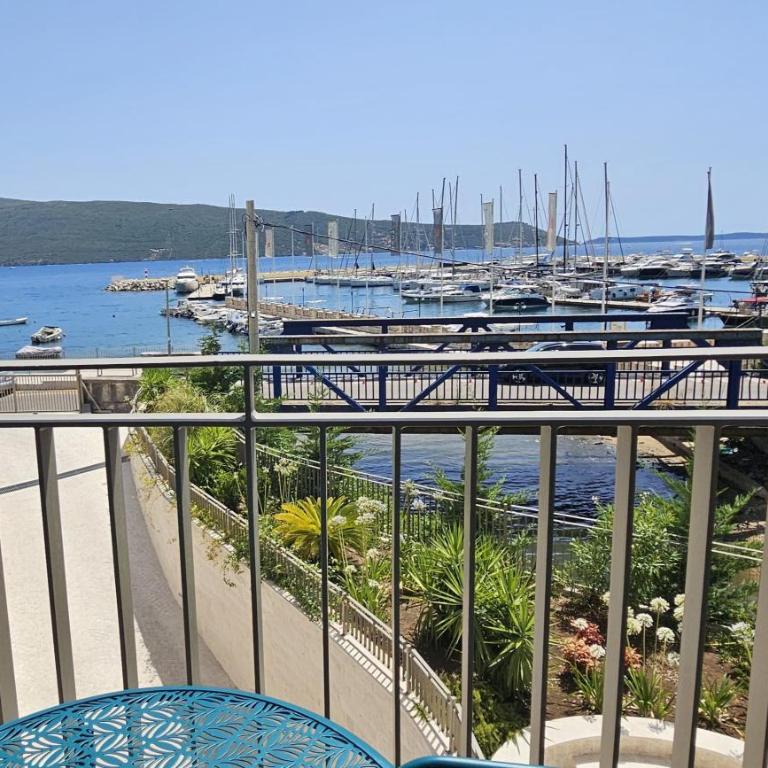 Azure Mare - Studio sa Pogledom na More - 4