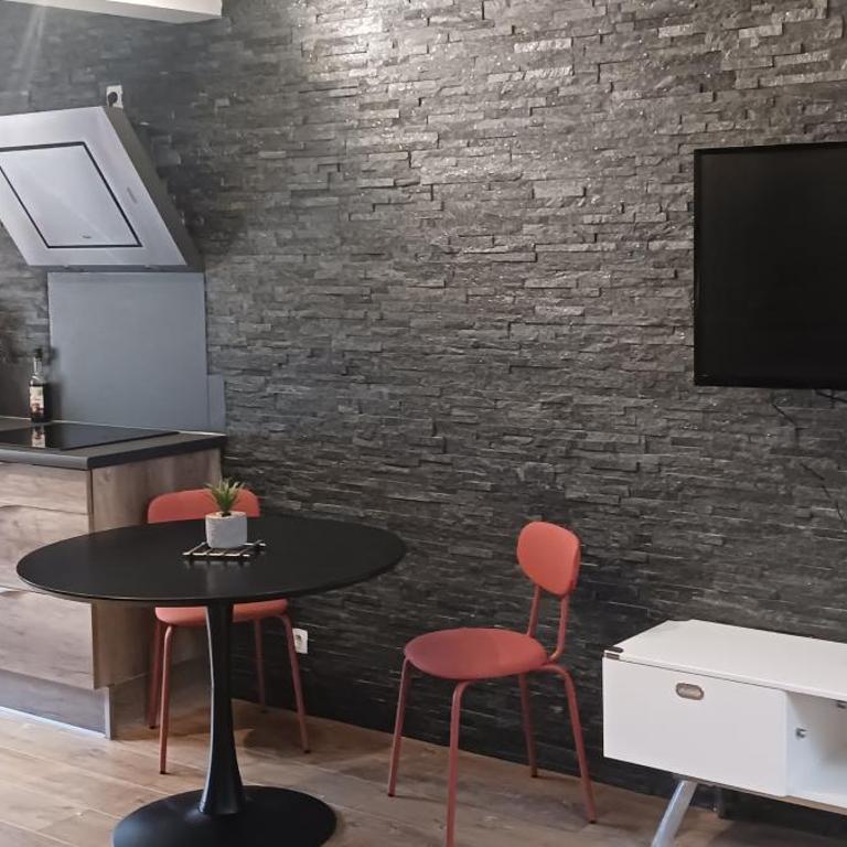 Le petit loft - Proche Halles - Appartement 1 Chambre - 3