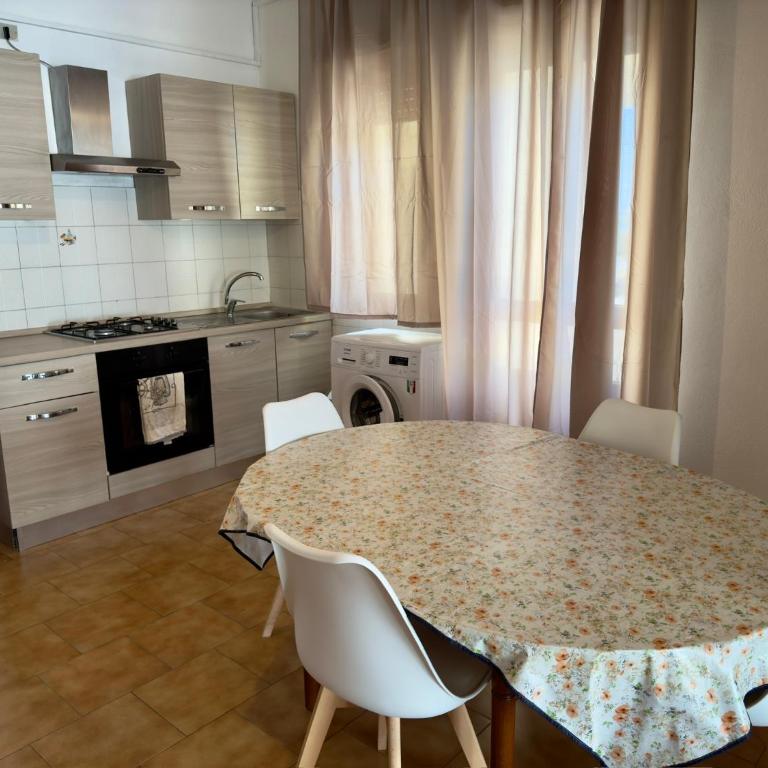 Poseidon Bay Residence - Apartment with Balcony - 3