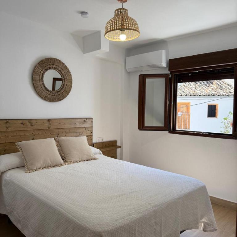 Apartamentos Ladera del Castillo - Apartamento Deluxe de 1 dormitorio con vistas a la ciudad - 1