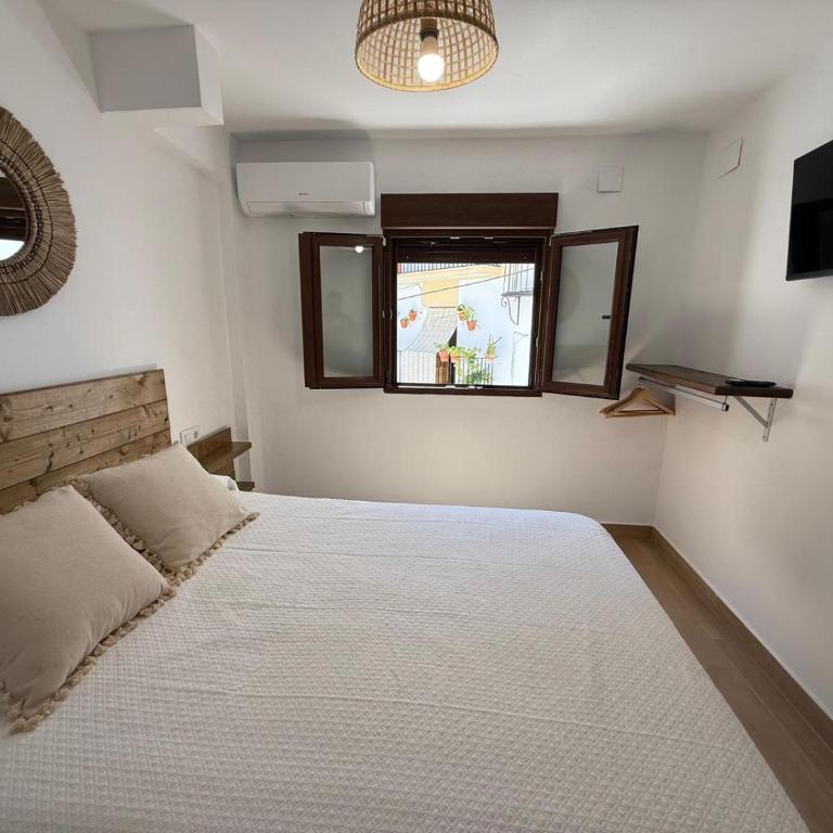Apartamentos Ladera del Castillo - Apartamento Deluxe de 1 dormitorio con vistas a la ciudad - 2