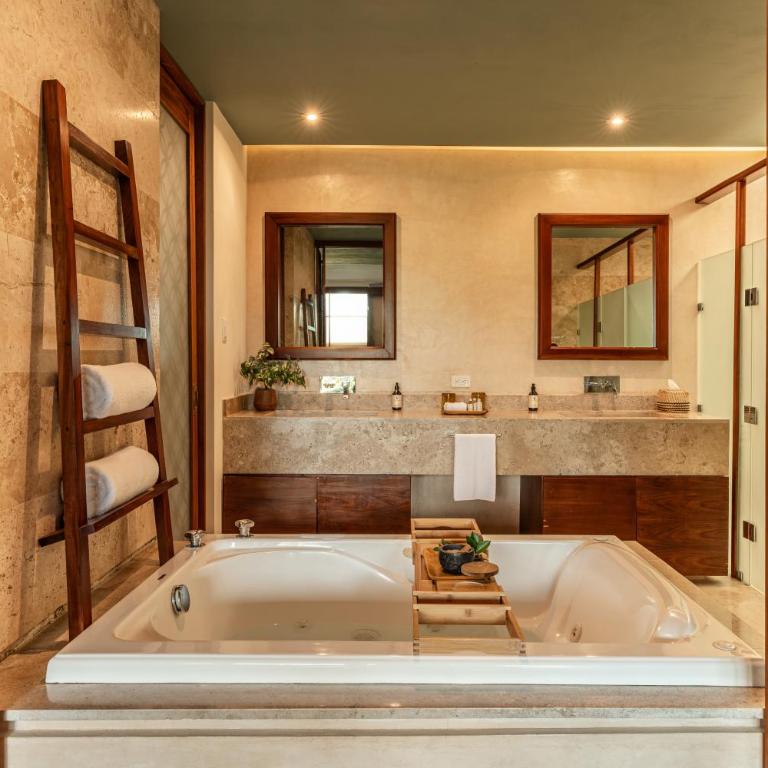 Villas Caracol - Suite con bañera de hidromasaje - Cama extragrande - 6