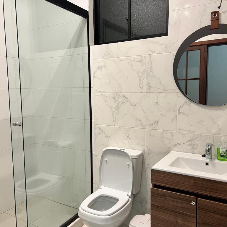 Departamento de 2 habitaciones en el centro de Tarija! - Two-Bedroom Apartment - 3