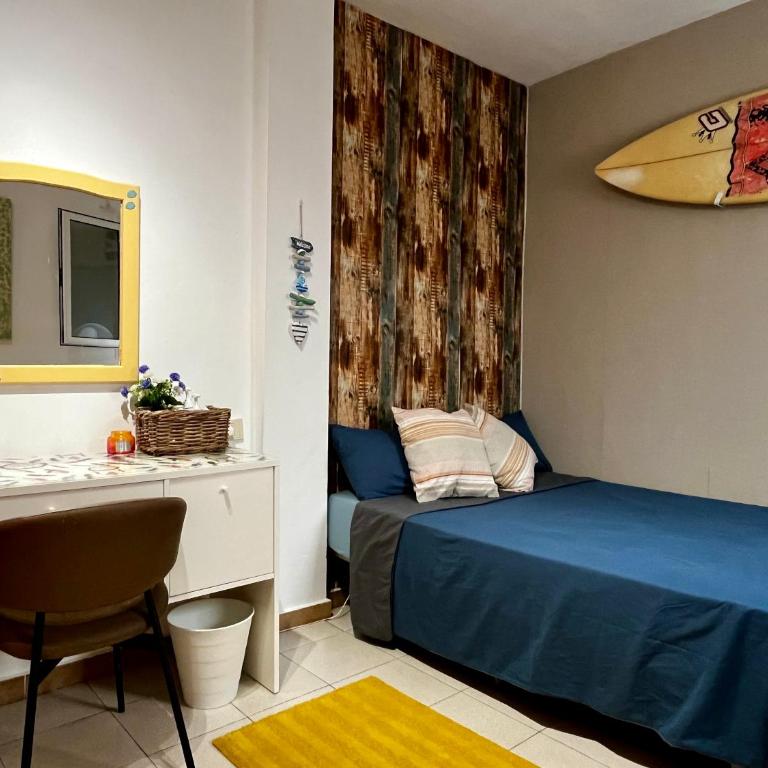 Amanecer Isleño Habitaciones, private Rooms in a Shared 3-Bedroom Apartment in Arrecife, Lanzarote - Habitación Doble con baño compartido - 7