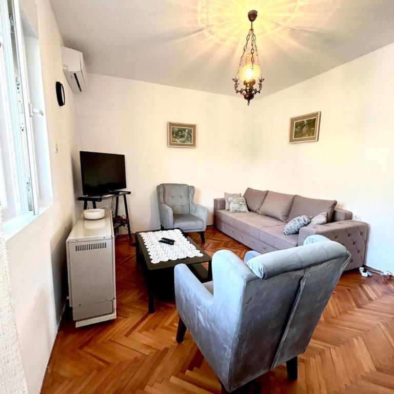 Lazarus Apartment - Apartman sa 2 Spavaće Sobe i Pogledom na Vrt - 7