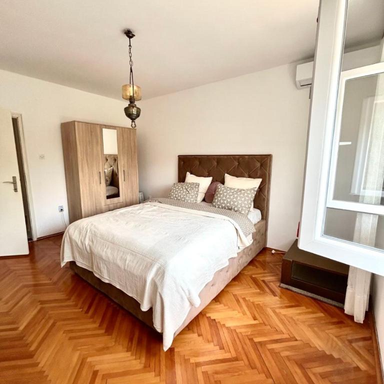 Lazarus Apartment - Apartman sa 2 Spavaće Sobe i Pogledom na Vrt - 3