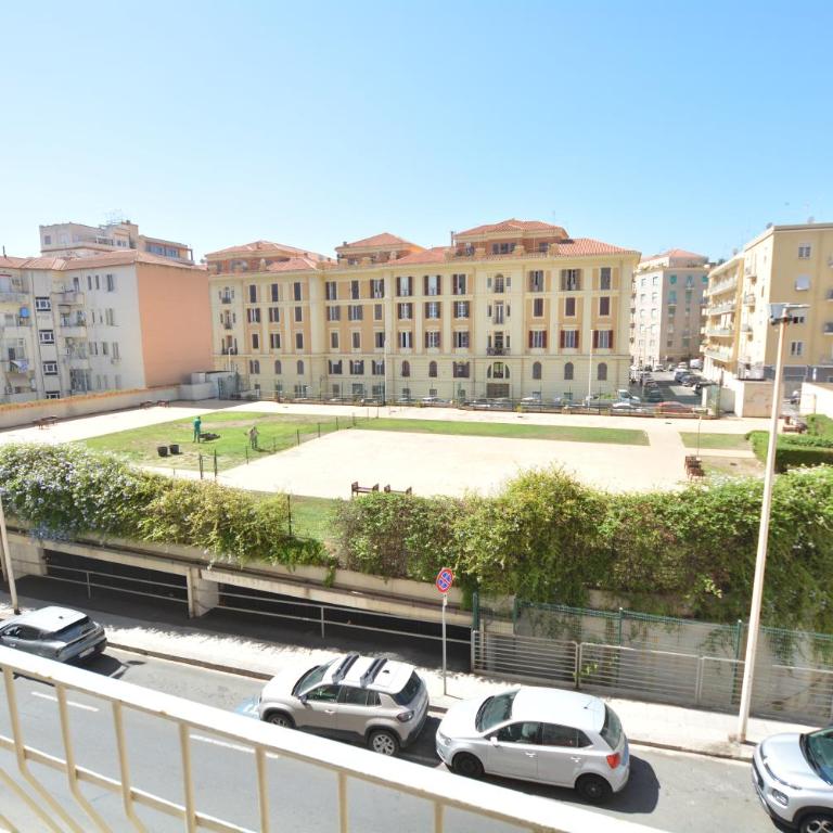 Monti Market House - Appartamento con 2 Camere da Letto - 24