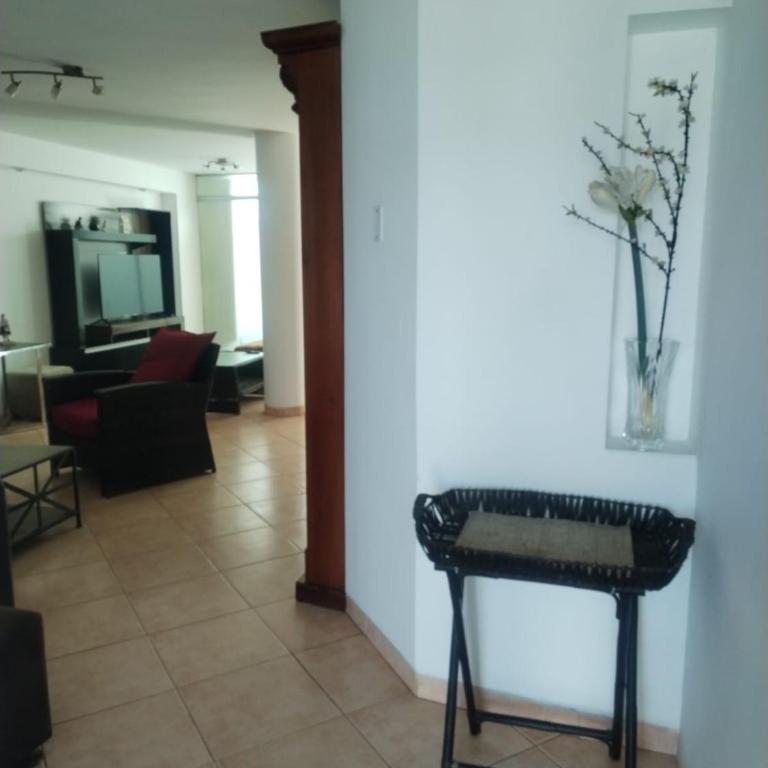 Departamento, 2 dormitorios al frente de la playa 1er piso - Two-Bedroom Apartment - 13
