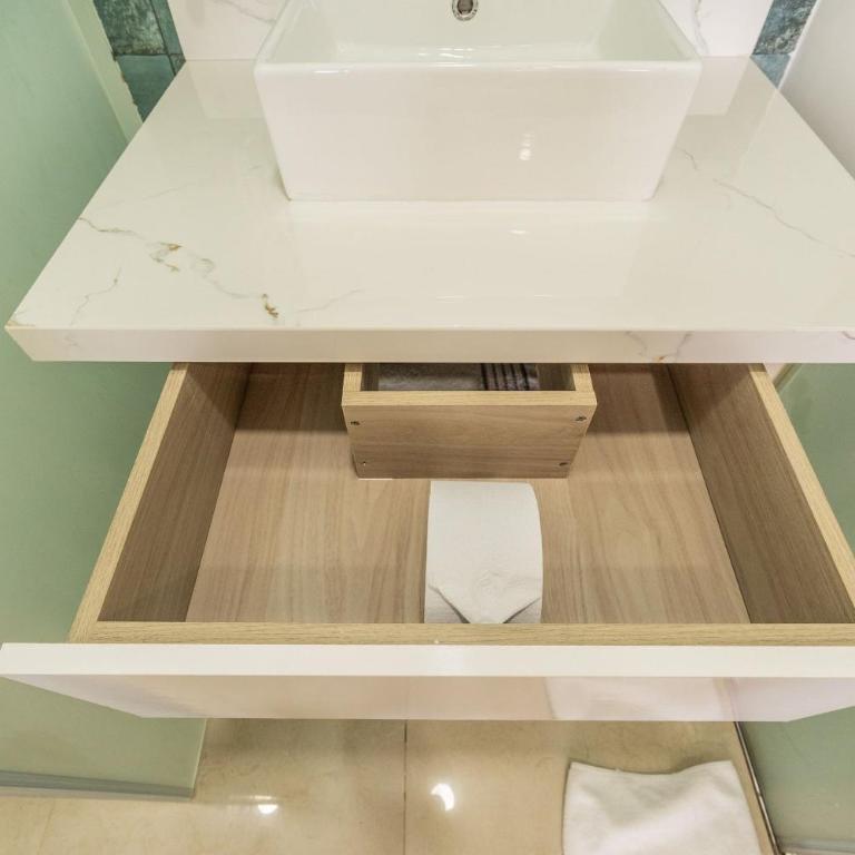 CB1606 Suite-Crespo Frente al Mar Cerca Aeropuerto - Suite con cama grande - 12
