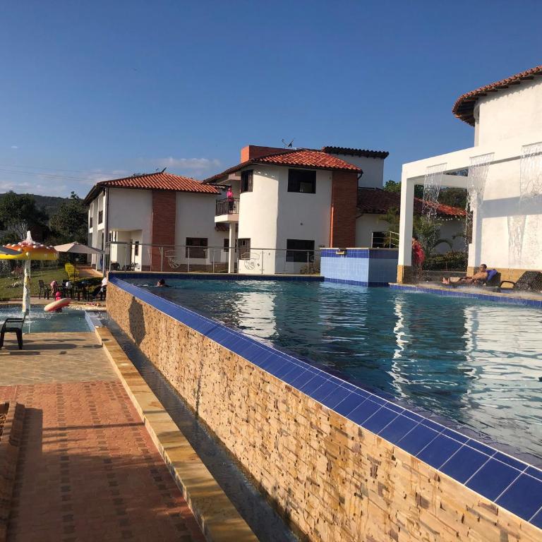 Condominio Parque Baviera - Casa (10 adultos) - 7