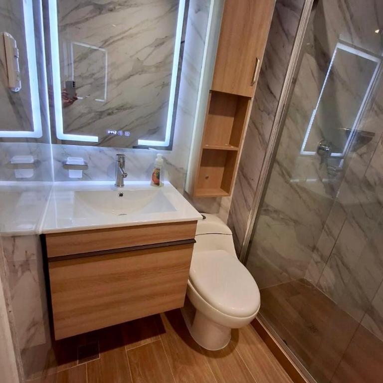 Vive Cómodo y Conectado - One-Bedroom Apartment - 10