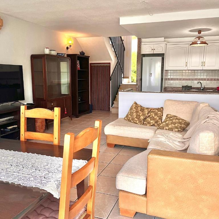 La Casita Bonita del Faro Holiday Retreat in Gran Alacant - Two-Bedroom House - 24