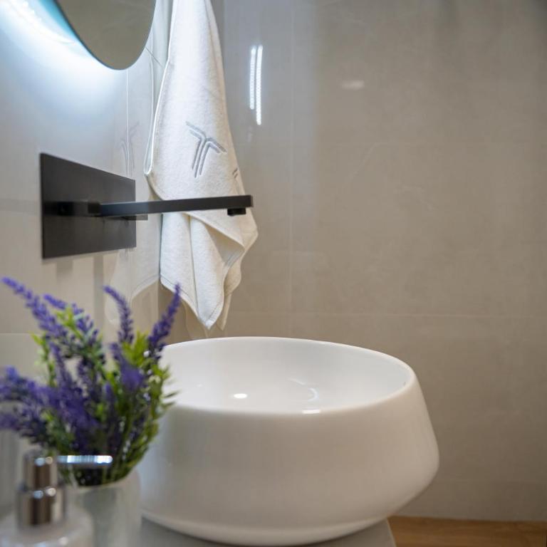 Villa Teona KotorBay Residence - One-Bedroom Standard Apartment - 7